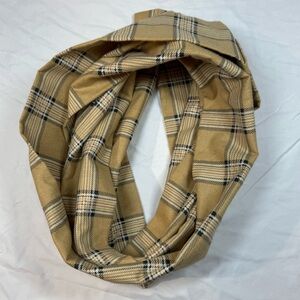 NWOT, Handmade Plaid Tan Flannel Infinity Scarf, Unisex, Soft flannel